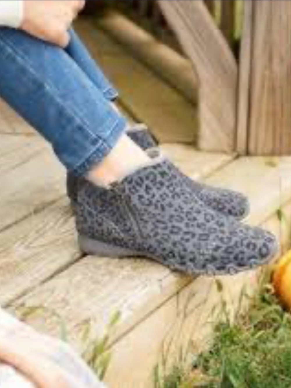 Skechers Women's Gray Leopard Print Slip-On Booties